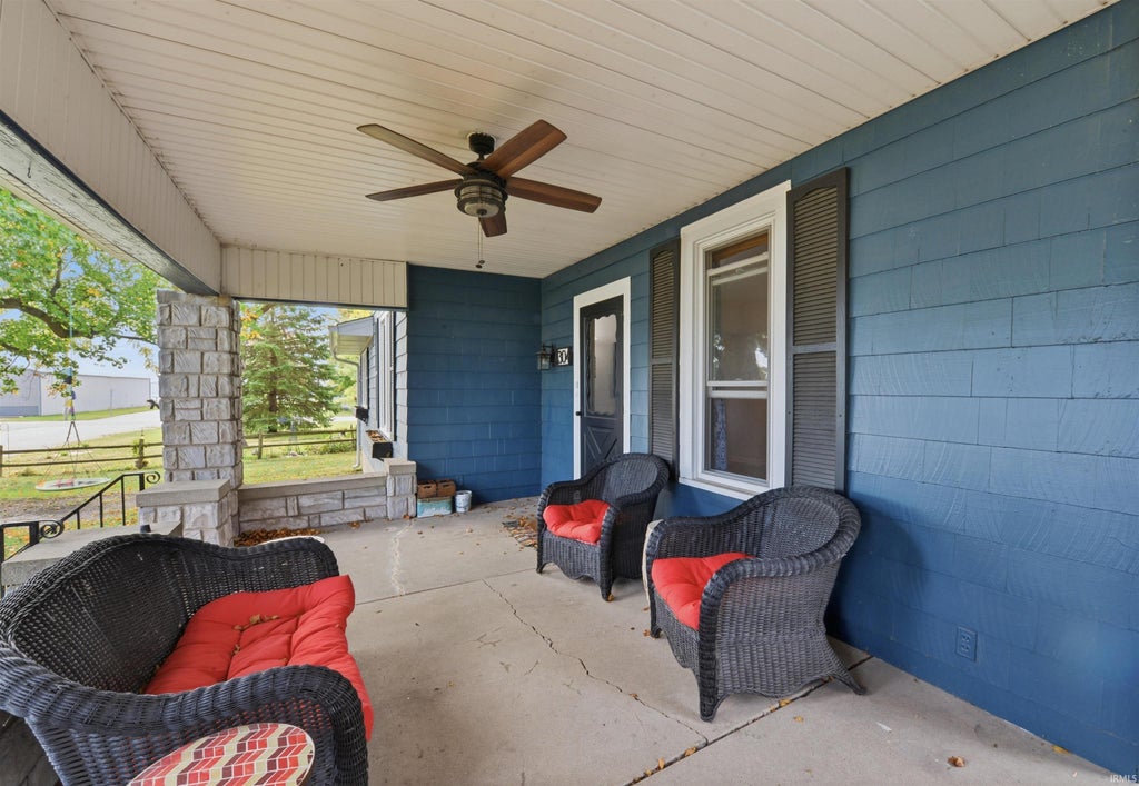 Photo of 304 S Lincoln Avenue, Fowler, IN 47944 (MLS # 202642651)