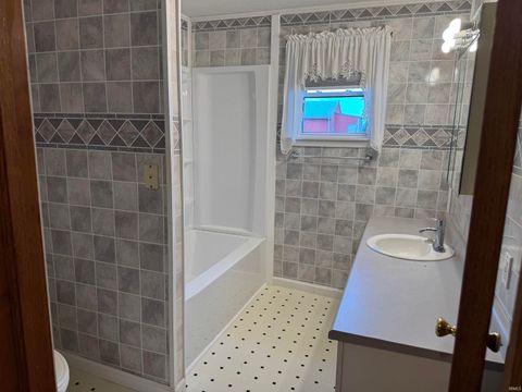 Tiny photo for 6571 N Old US 31 Road, Rochester, IN 46975 (MLS # 202618146)