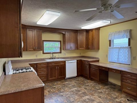 Tiny photo for 6571 N Old US 31 Road, Rochester, IN 46975 (MLS # 202618146)