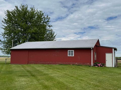 Tiny photo for 6571 N Old US 31 Road, Rochester, IN 46975 (MLS # 202618146)