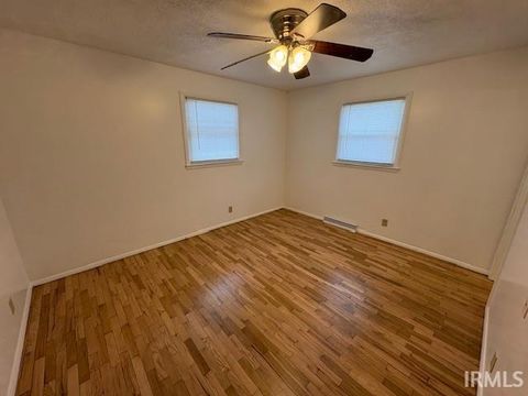 Tiny photo for 1505 N Elizabeth Avenue, Muncie, IN 47304 (MLS # 202605719)