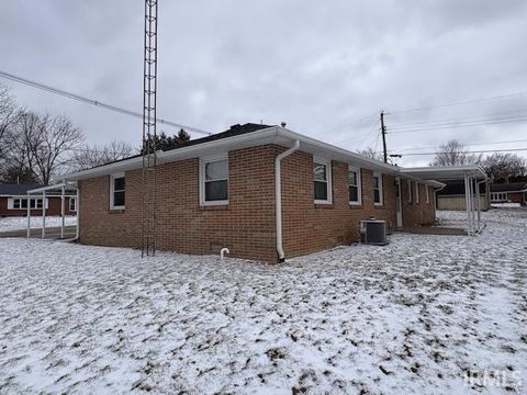 Tiny photo for 1505 N Elizabeth Avenue, Muncie, IN 47304 (MLS # 202605719)