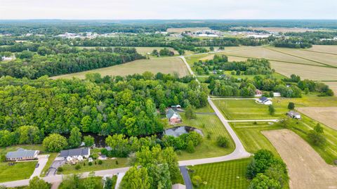 Tiny photo for 21 N Fetter Lane, Boonville, IN 47601 (MLS # 202618538)
