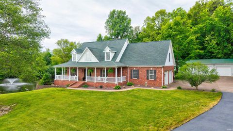 Tiny photo for 21 N Fetter Lane, Boonville, IN 47601 (MLS # 202618538)