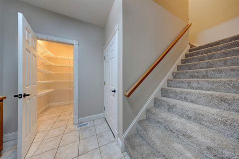 Tiny photo for 21 N Fetter Lane, Boonville, IN 47601 (MLS # 202618538)
