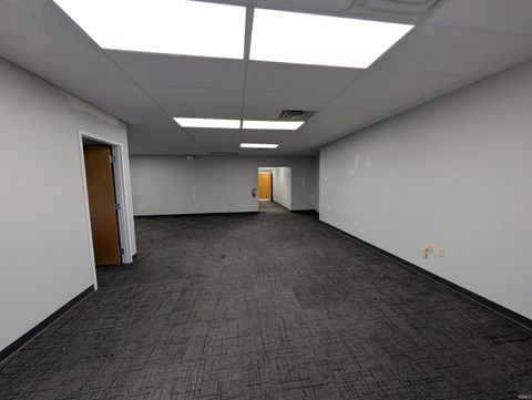 Tiny photo for 2739 Albright Road, Kokomo, IN 46902 (MLS # 202539848)