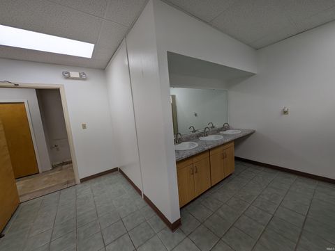 Tiny photo for 2739 Albright Road, Kokomo, IN 46902 (MLS # 202539848)