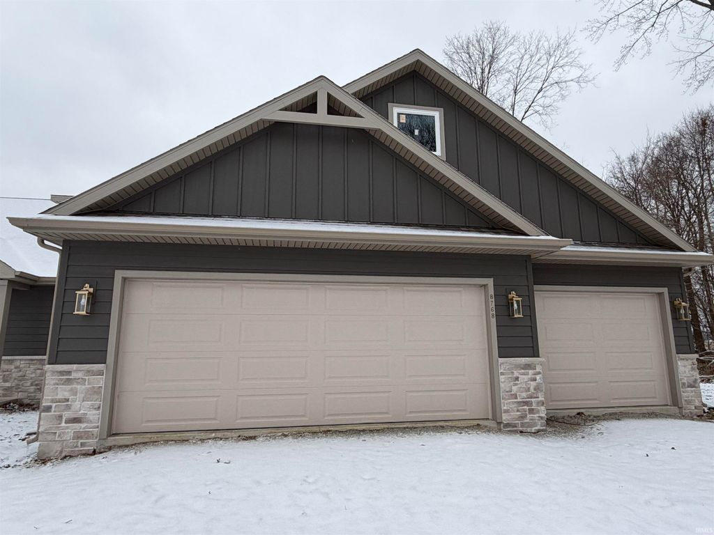 Photo of 8768 Grand Forest Drive, New Haven, IN 46774 (MLS # 202536031)