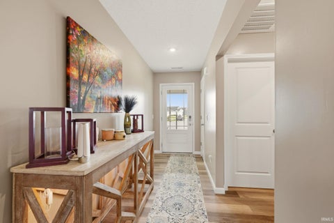 Tiny photo for 7902 Cordovan Cove, Fort Wayne, IN 46835 (MLS # 202624986)