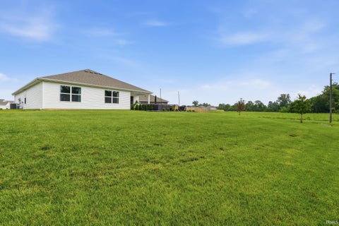 Tiny photo for 7902 Cordovan Cove, Fort Wayne, IN 46835 (MLS # 202624986)