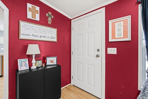 Tiny photo for 9205 S Harrodsburg Road, Bloomington, IN 47403 (MLS # 202548098)