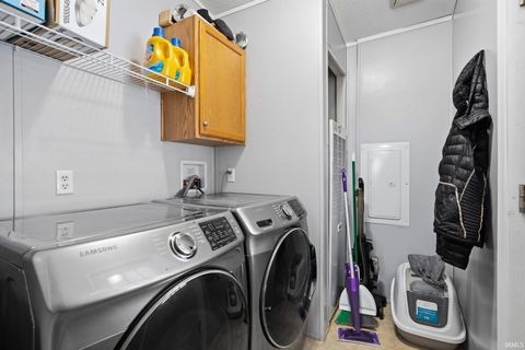 Tiny photo for 9205 S Harrodsburg Road, Bloomington, IN 47403 (MLS # 202548098)