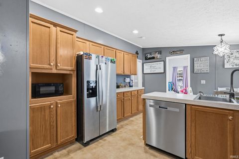 Tiny photo for 9205 S Harrodsburg Road, Bloomington, IN 47403 (MLS # 202548098)