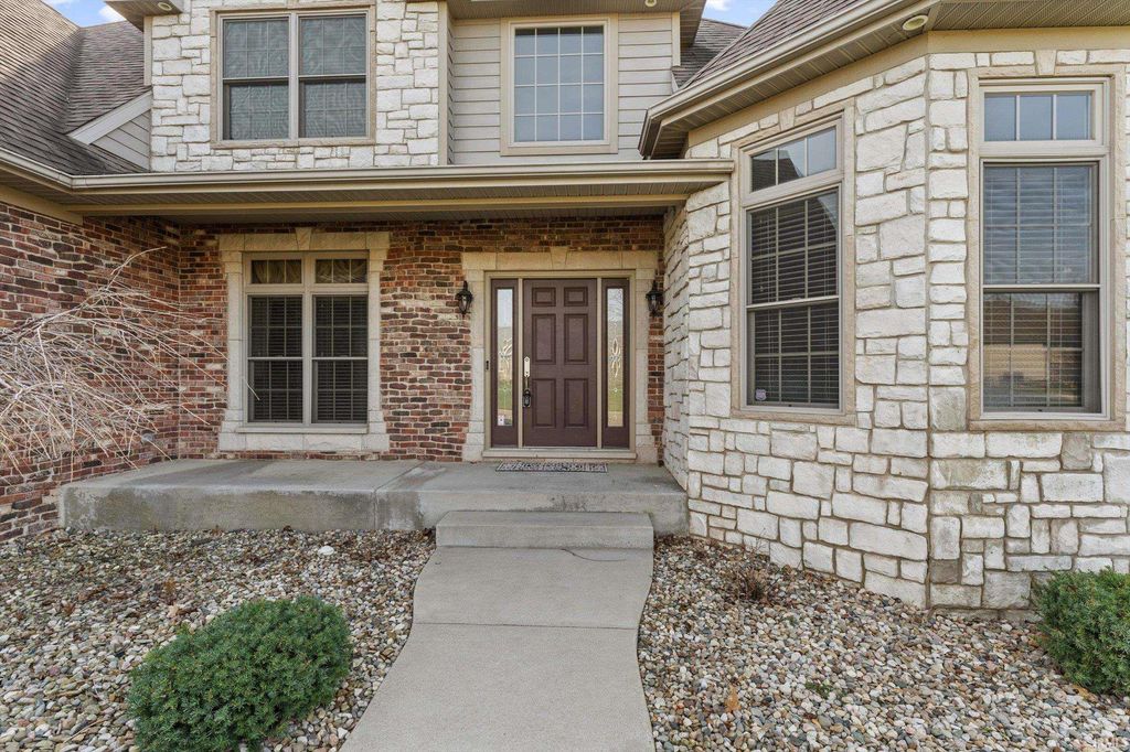 Photo of 51095 Chatham Ridge Drive, South Bend, IN 46637 (MLS # 202610895)