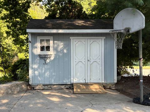 Tiny photo for 7706 Riva Ridge Road, Kokomo, IN 46901 (MLS # 202537214)