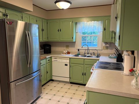 Tiny photo for 7706 Riva Ridge Road, Kokomo, IN 46901 (MLS # 202537214)