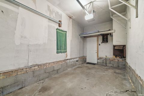 Tiny photo for 3817 S Harrison Street, Fort Wayne, IN 46807 (MLS # 202615765)