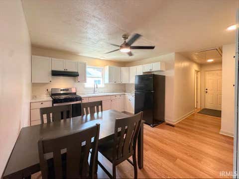 Tiny photo for 1413 N LAFOUNTAIN Street, Kokomo, IN 46901 (MLS # 202633236)