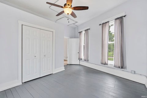 Tiny photo for 110 E Market Street, Pierceton, IN 46562 (MLS # 202634248)
