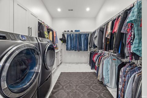 Tiny photo for 7440 Preflight Path, Lafayette, IN 47909 (MLS # 202609480)