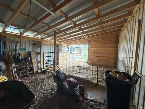 Tiny photo for 2210 E 800 S, Lafayette, IN 47909 (MLS # 202613040)