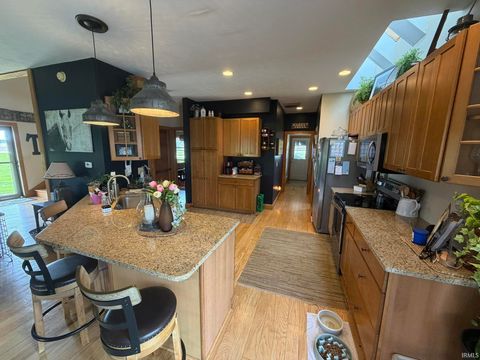 Tiny photo for 2210 E 800 S, Lafayette, IN 47909 (MLS # 202613040)