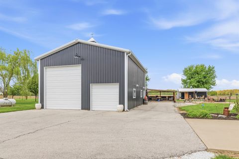 Tiny photo for 2210 E 800 S, Lafayette, IN 47909 (MLS # 202613040)