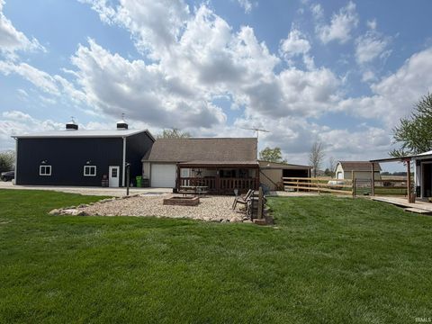 Tiny photo for 2210 E 800 S, Lafayette, IN 47909 (MLS # 202613040)