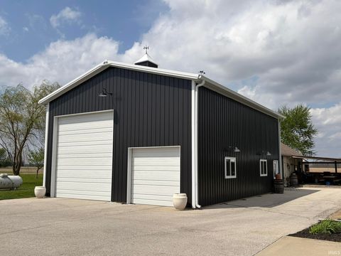 Tiny photo for 2210 E 800 S, Lafayette, IN 47909 (MLS # 202613040)