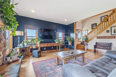 Tiny photo for 2210 E 800 S, Lafayette, IN 47909 (MLS # 202613040)