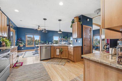 Tiny photo for 2210 E 800 S, Lafayette, IN 47909 (MLS # 202613040)