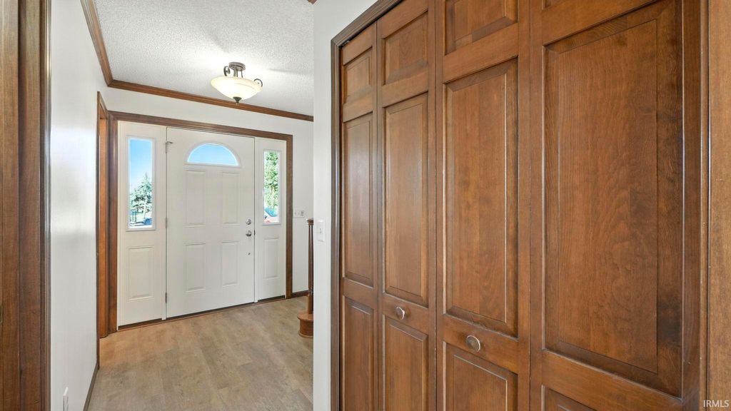 Photo of 9102 Almond Tree Court, Fort Wayne, IN 46804 (MLS # 202600831)