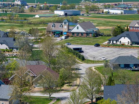 Tiny photo for 18939 Amherst Lane, Evansville, IN 47725 (MLS # 202611995)