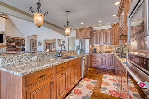 Tiny photo for 18939 Amherst Lane, Evansville, IN 47725 (MLS # 202611995)