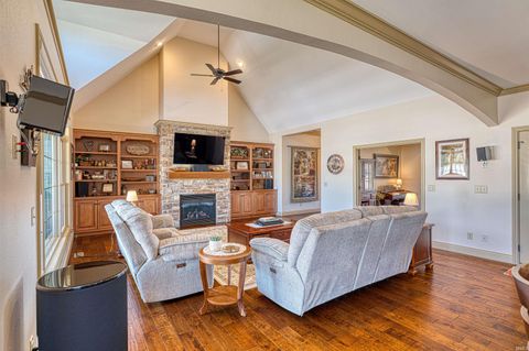 Tiny photo for 18939 Amherst Lane, Evansville, IN 47725 (MLS # 202611995)