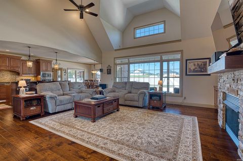 Tiny photo for 18939 Amherst Lane, Evansville, IN 47725 (MLS # 202611995)