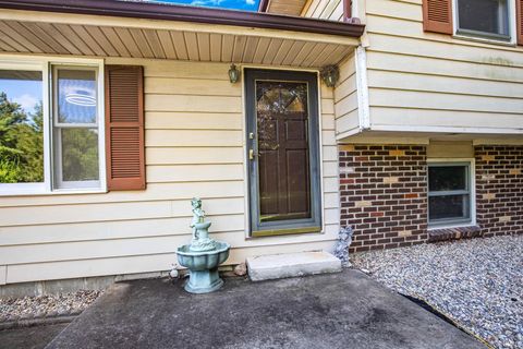 Tiny photo for 2017 N Meridian Road, Peru, IN 46970 (MLS # 202534361)