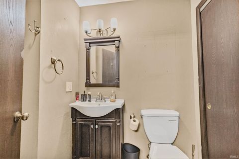 Tiny photo for 2017 N Meridian Road, Peru, IN 46970 (MLS # 202534361)