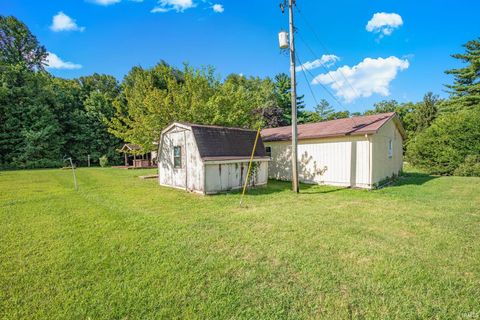 Tiny photo for 2017 N Meridian Road, Peru, IN 46970 (MLS # 202534361)