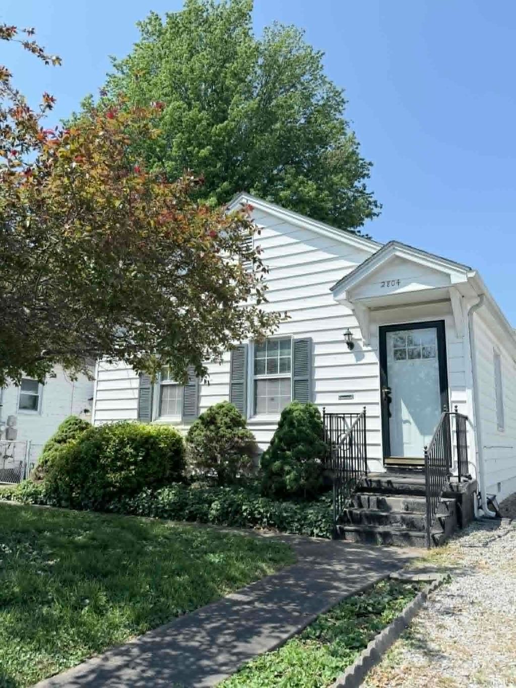 Photo of 2804 N Sherman Street, Evansville, IN 47711 (MLS # 202615035)