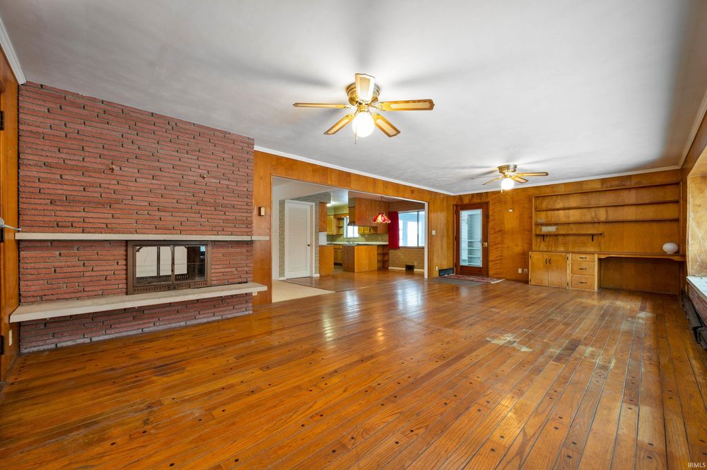 Photo of 615 N Kylewood Drive, Muncie, IN 47304 (MLS # 202547942)