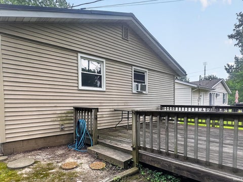 Tiny photo for 304 S wayne Street, Flora, IN 46929 (MLS # 202629491)