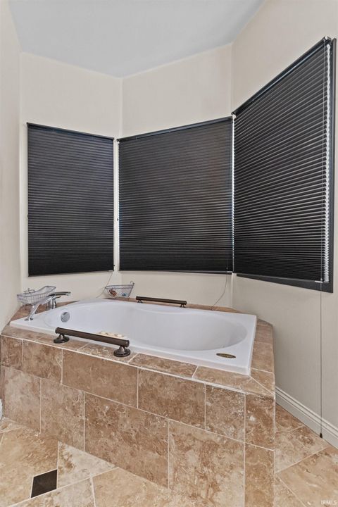 Tiny photo for 3112 Timber Valley Drive, Kokomo, IN 46902 (MLS # 202608876)