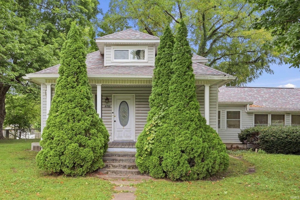 Photo of 4700 W River Road, Muncie, IN 47304 (MLS # 202639820)