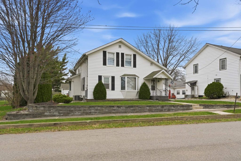 Photo of 108 Cemetary Street, Wolcottville, IN 46795 (MLS # 202617151)