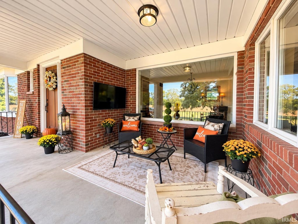 Photo of 11334 Saint Joe Road, Fort Wayne, IN 46835 (MLS # 202639717)
