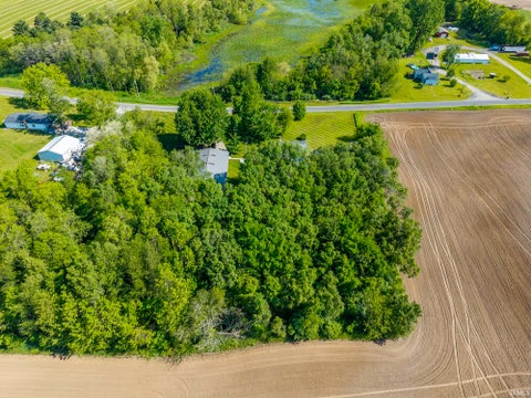 Tiny photo for 10390 E 375 N, Howe, IN 46746 (MLS # 202620906)