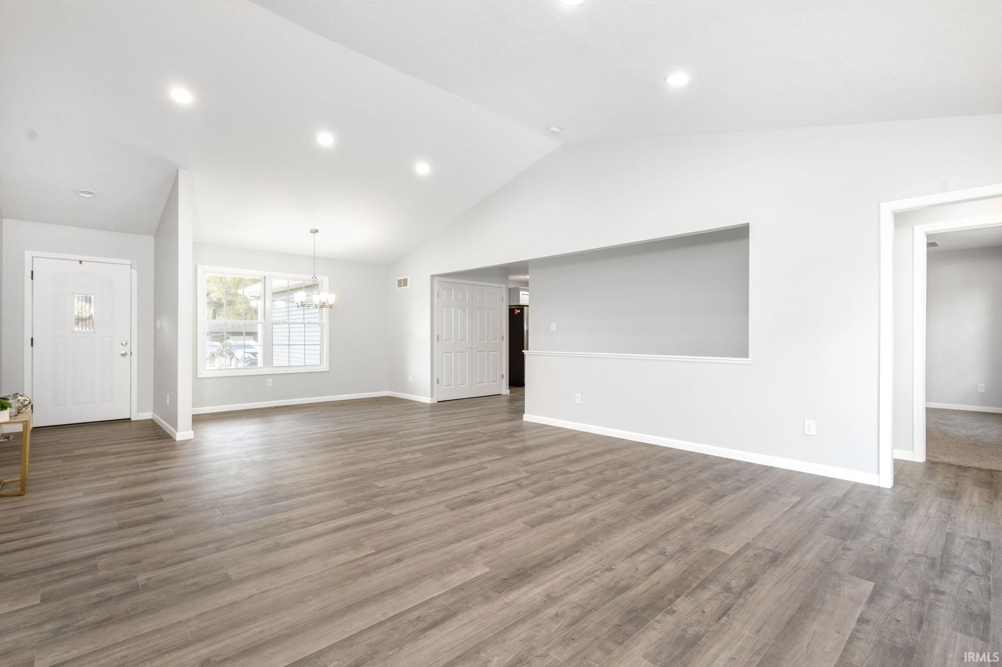 Mishawaka, Indiana 46545, United States, 4 Bedrooms Bedrooms, ,3 BathroomsBathrooms,Residential,Active,231864