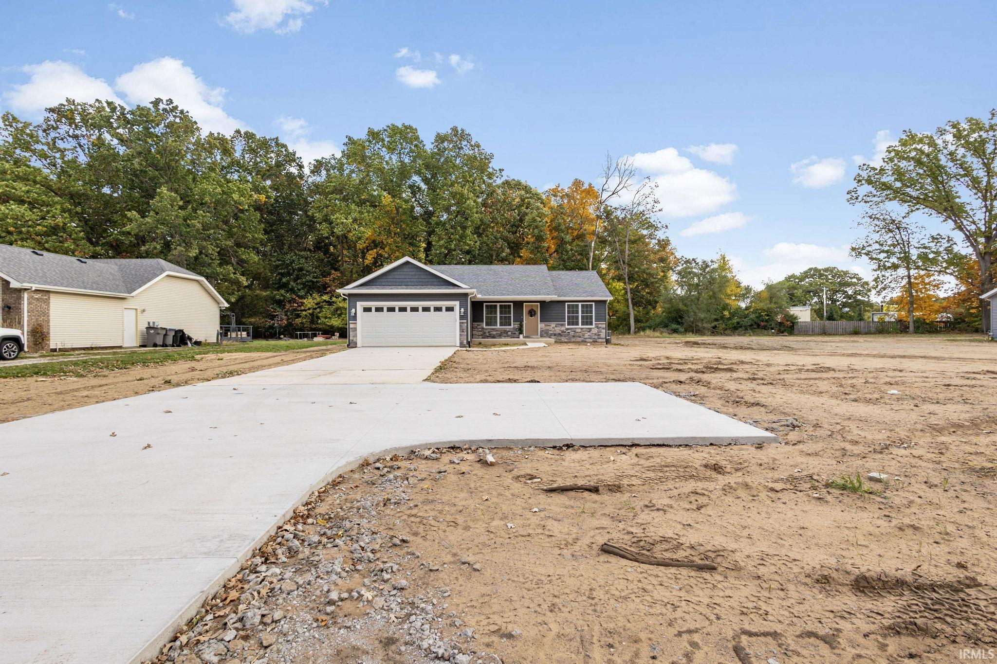 Mishawaka, Indiana 46545, United States, 4 Bedrooms Bedrooms, ,3 BathroomsBathrooms,Residential,Active,231864