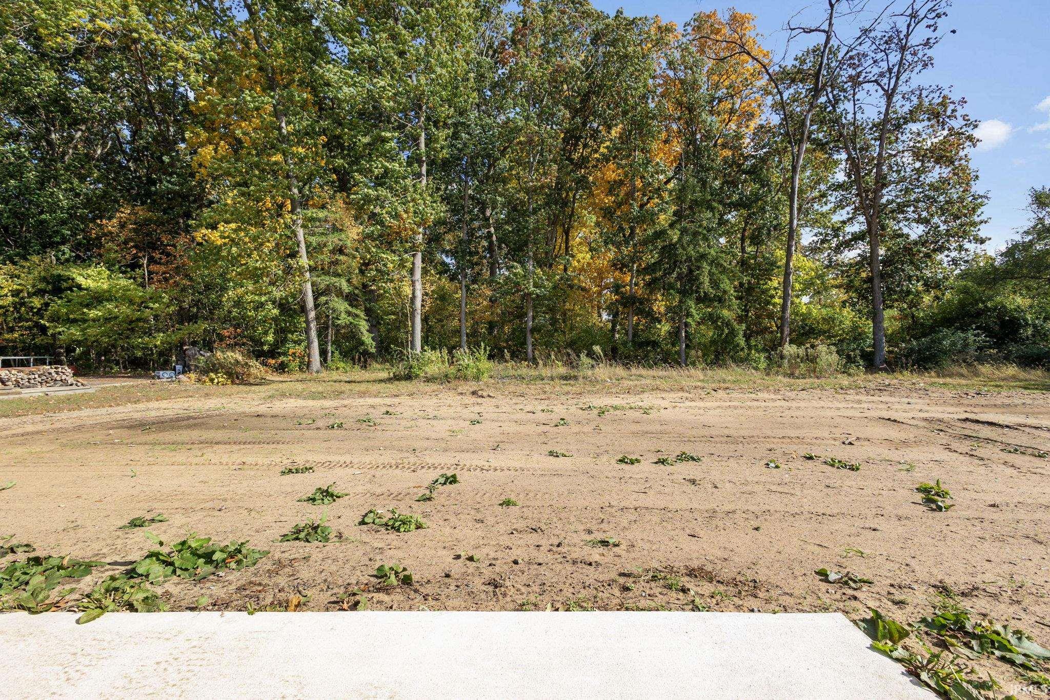 Mishawaka, Indiana 46545, United States, 4 Bedrooms Bedrooms, ,3 BathroomsBathrooms,Residential,Active,231864